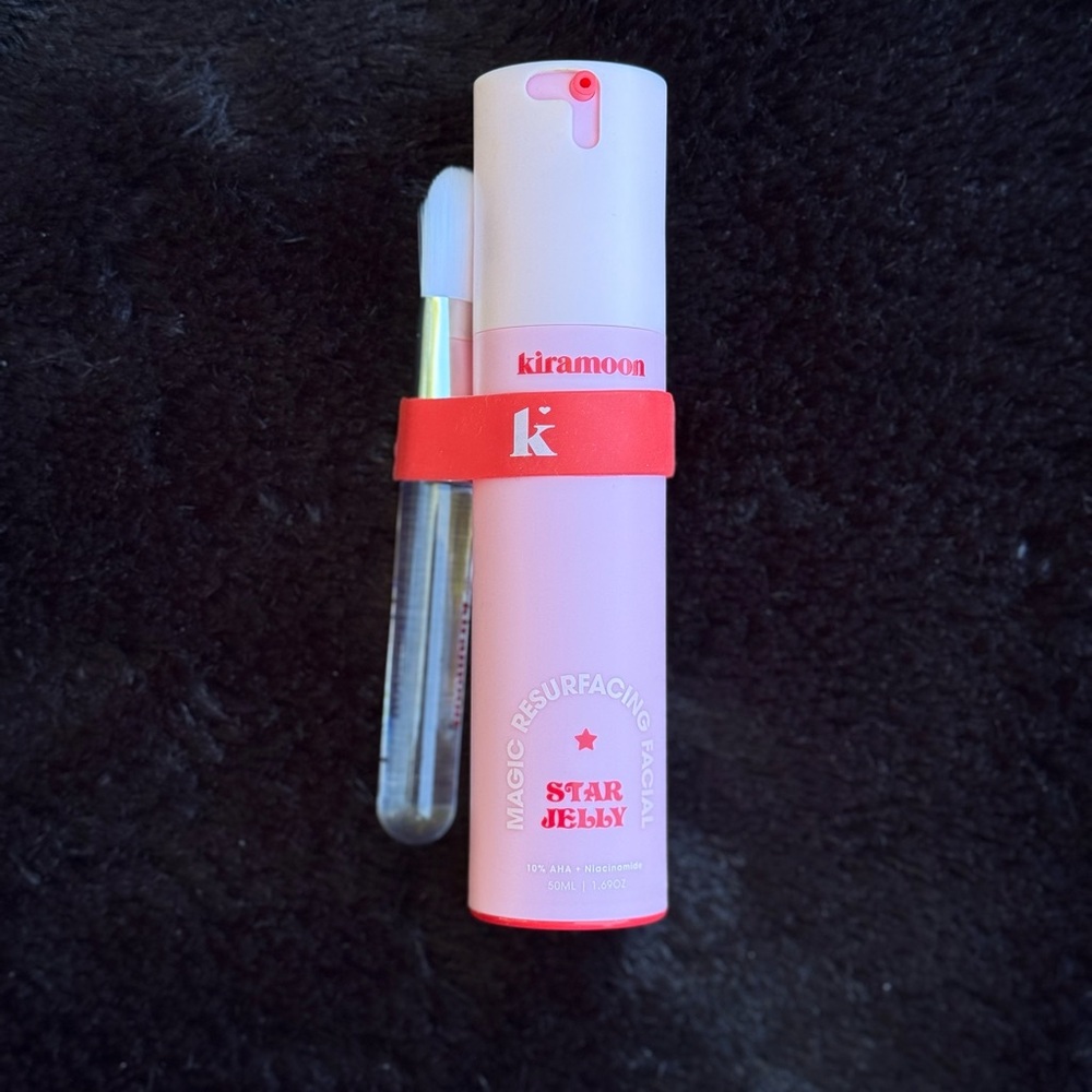 Star Jelly Magic Resurfacing Facial in Pink
